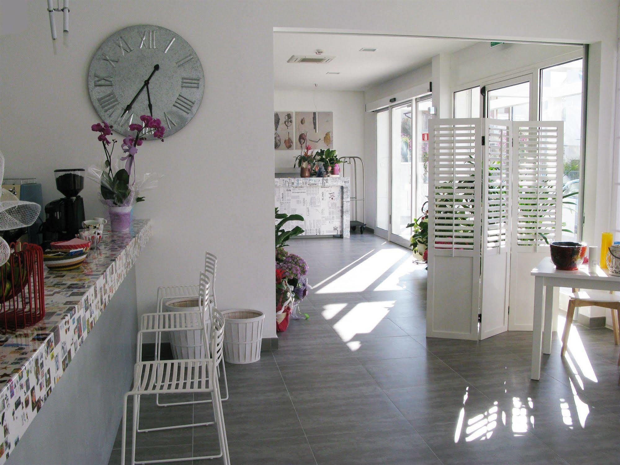 Maree Hotel Cesenatico Εξωτερικό φωτογραφία
